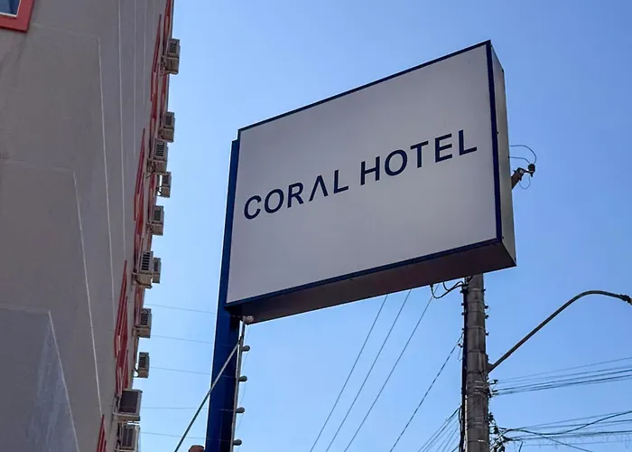 Coral Express próximo a Orla do Guaíba e Beira Rio Porto Alegre