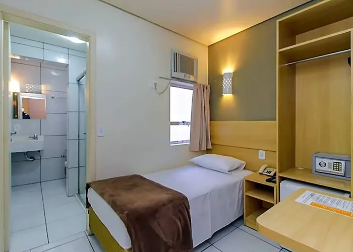 Hotel Coral Express Proximo Ao Parque Harmonia E Beira Rio